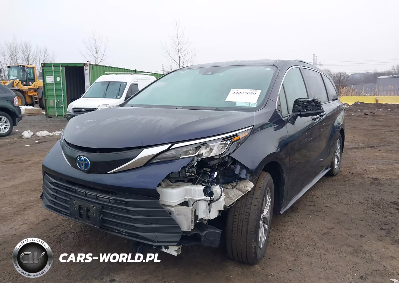 2022 Toyota Sienna Le VIN:5TDKSKFC9NS064154 - 6