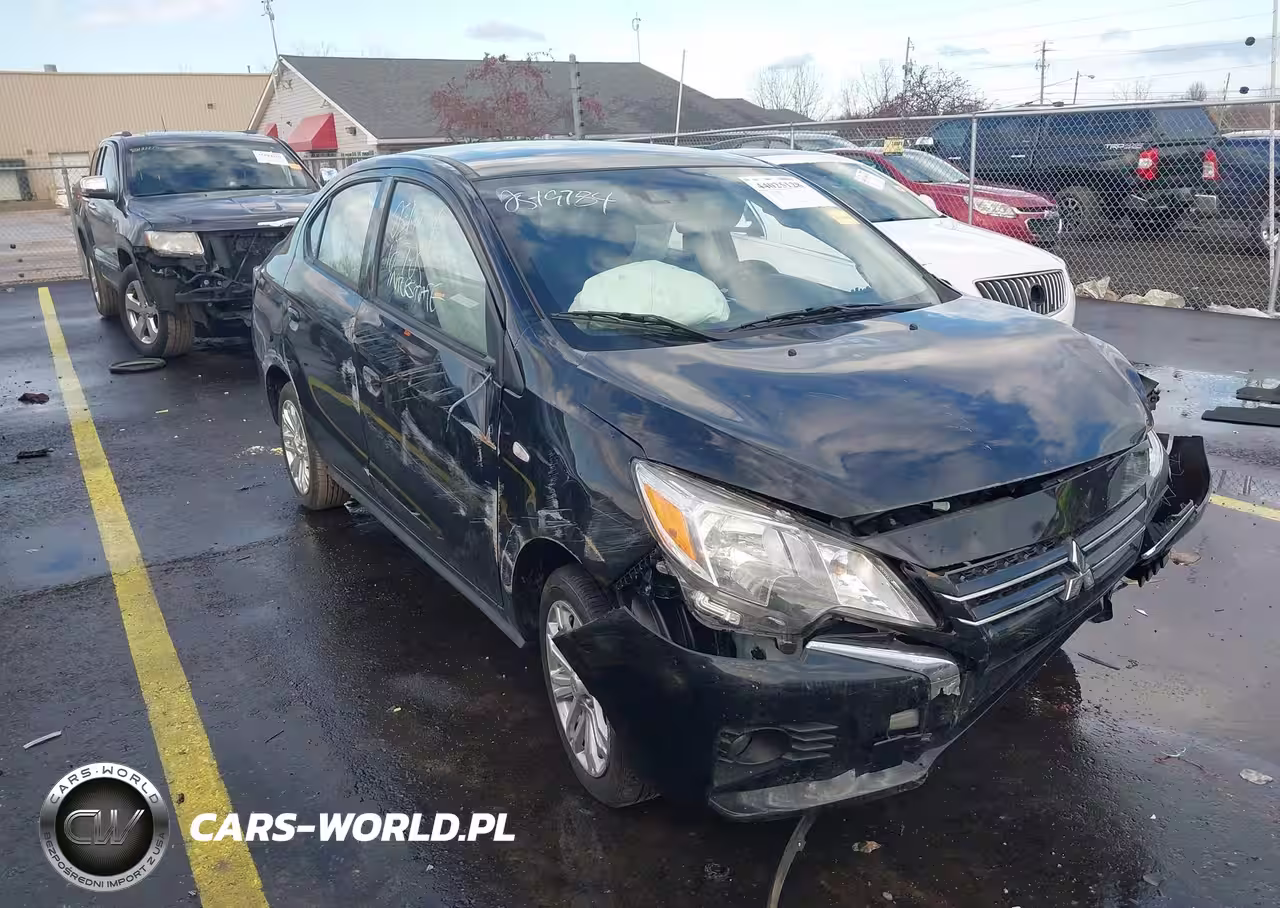 2024 Mitsubishi Mirage G4 Black Edition-Es-Le