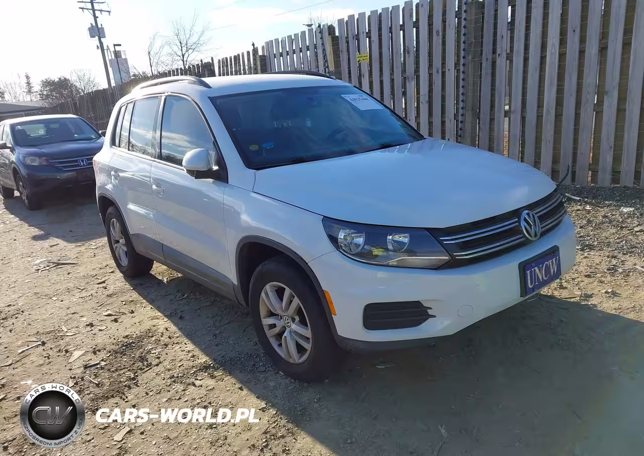 2015 Volkswagen Tiguan S