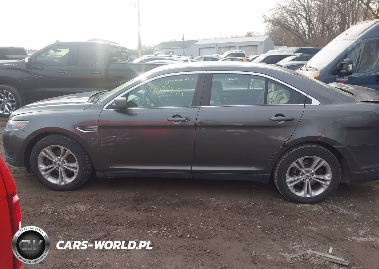 2018 Ford Taurus Se VIN:1FAHP2D85JG116173 - 14