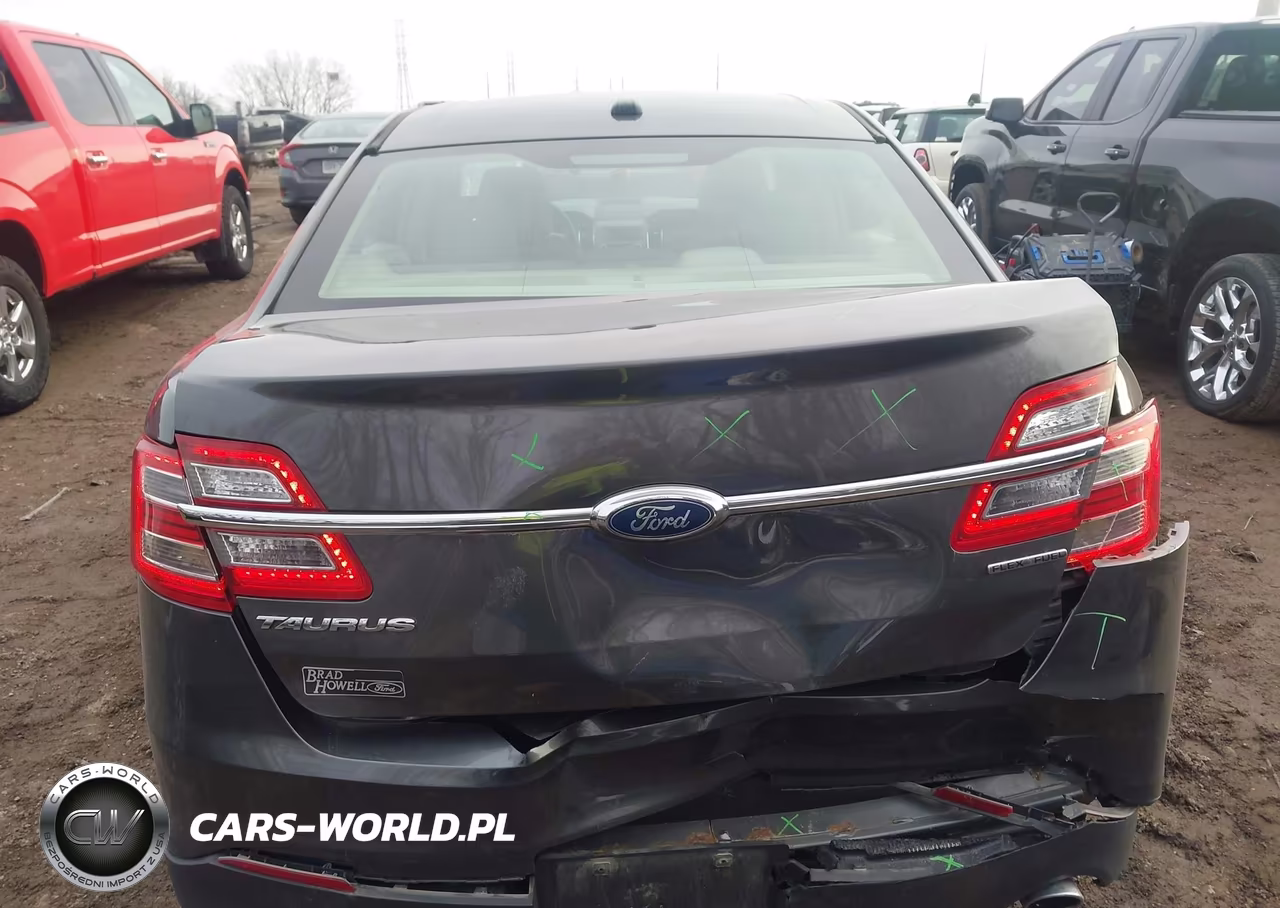 2018 Ford Taurus Se VIN:1FAHP2D85JG116173 - 16