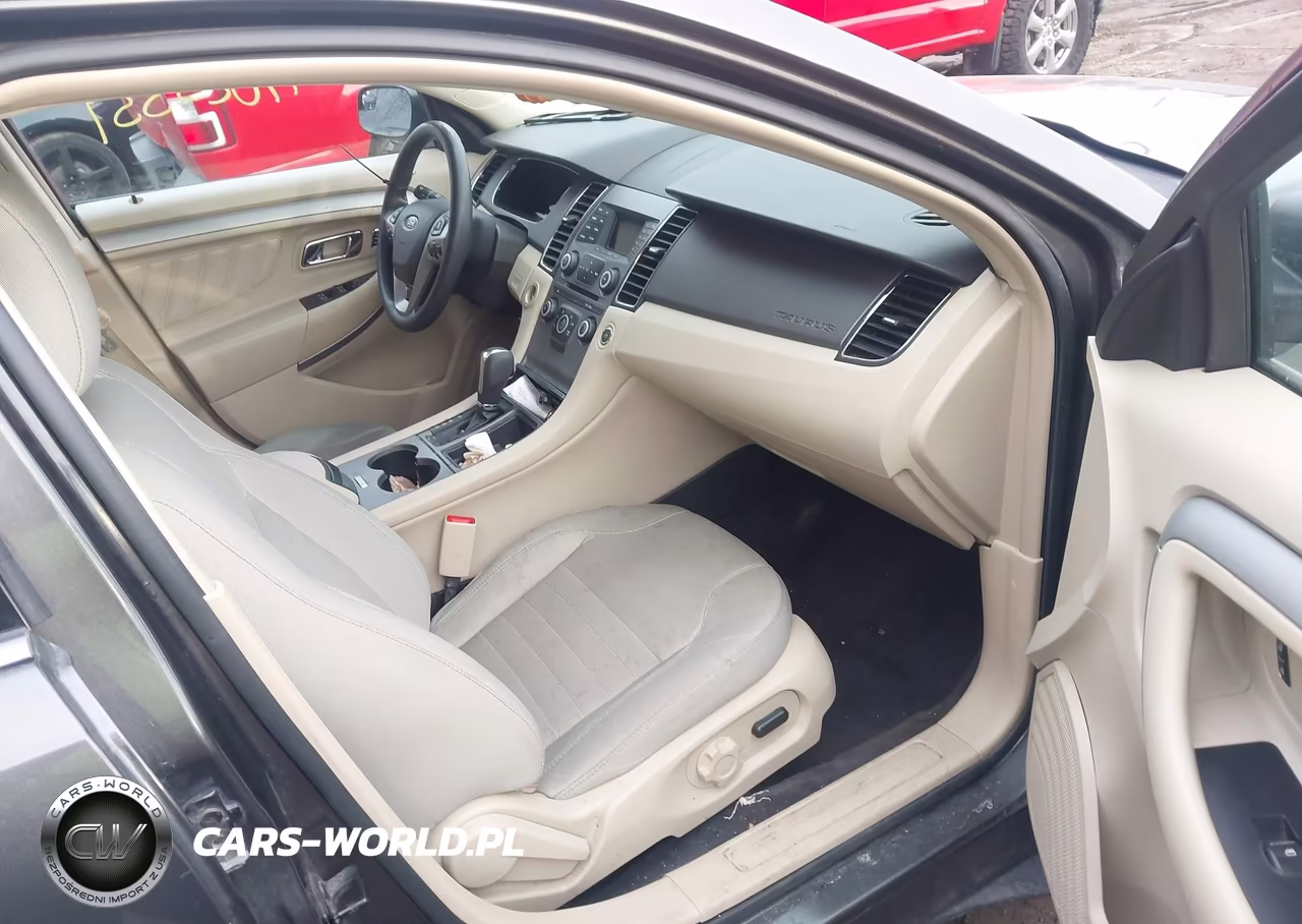2018 Ford Taurus Se VIN:1FAHP2D85JG116173 - 5
