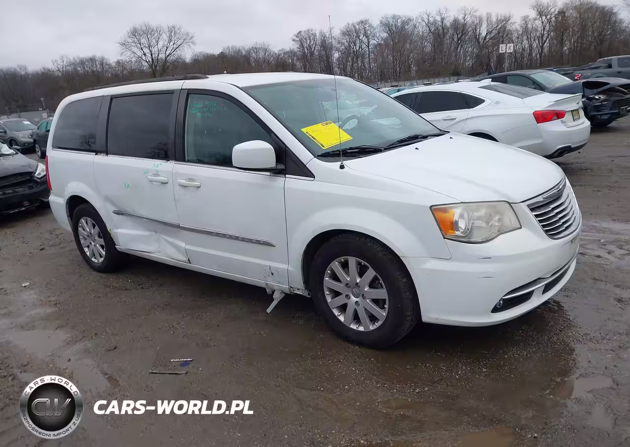 2014 Chrysler Town & Country Touring