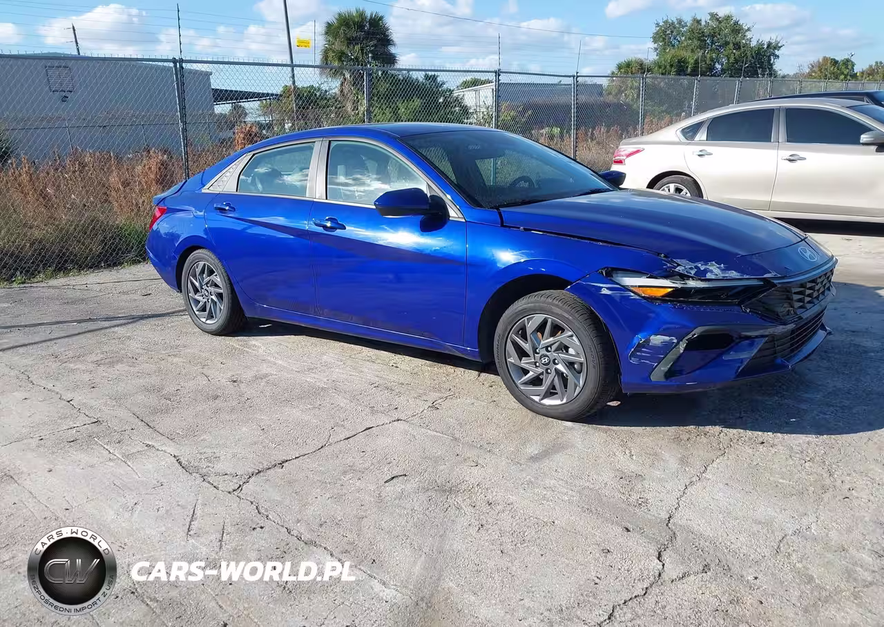 2024 Hyundai Elantra Sel