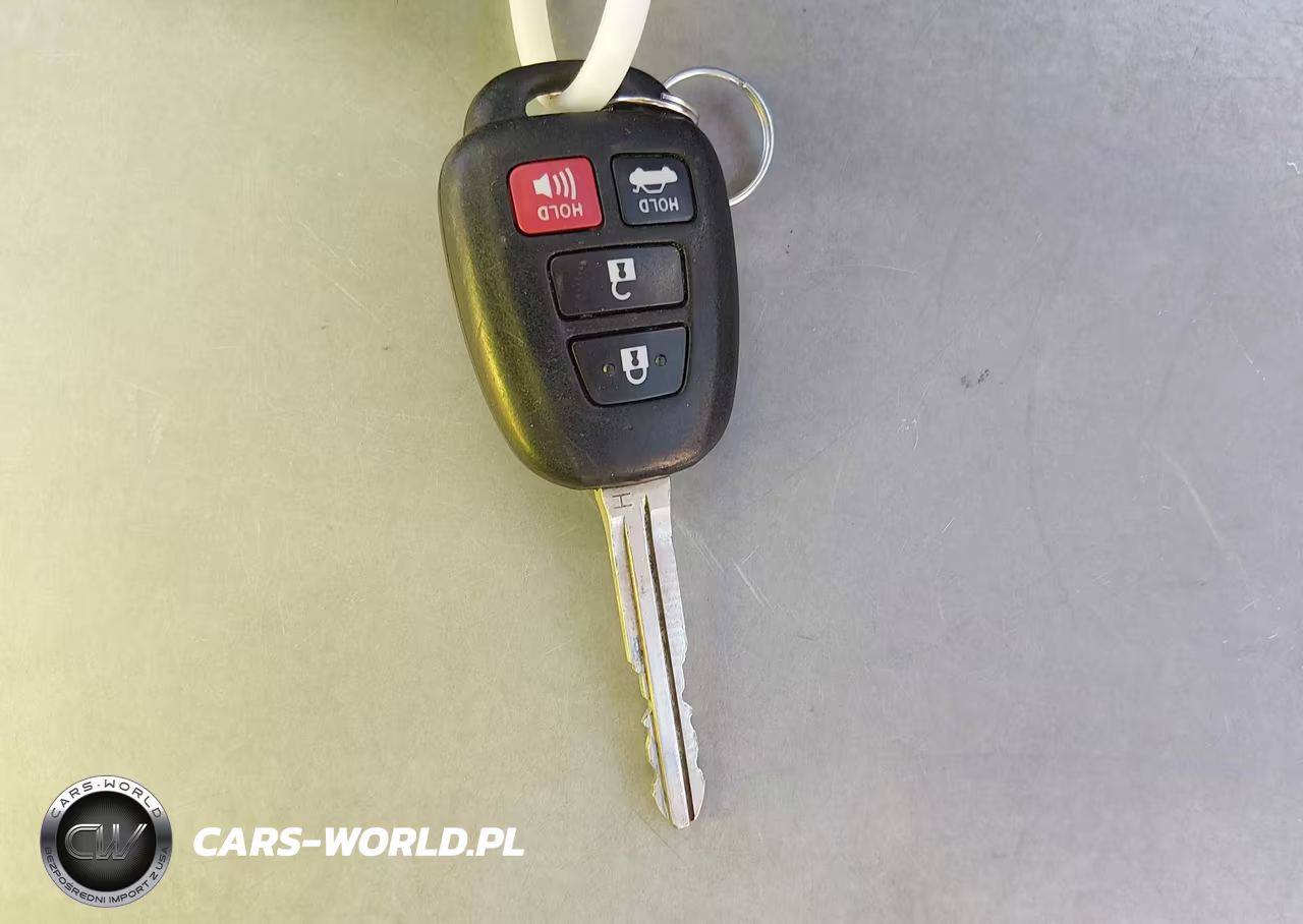 2015 Toyota Corolla Le VIN:2T1BURHE8FC441312 - 11