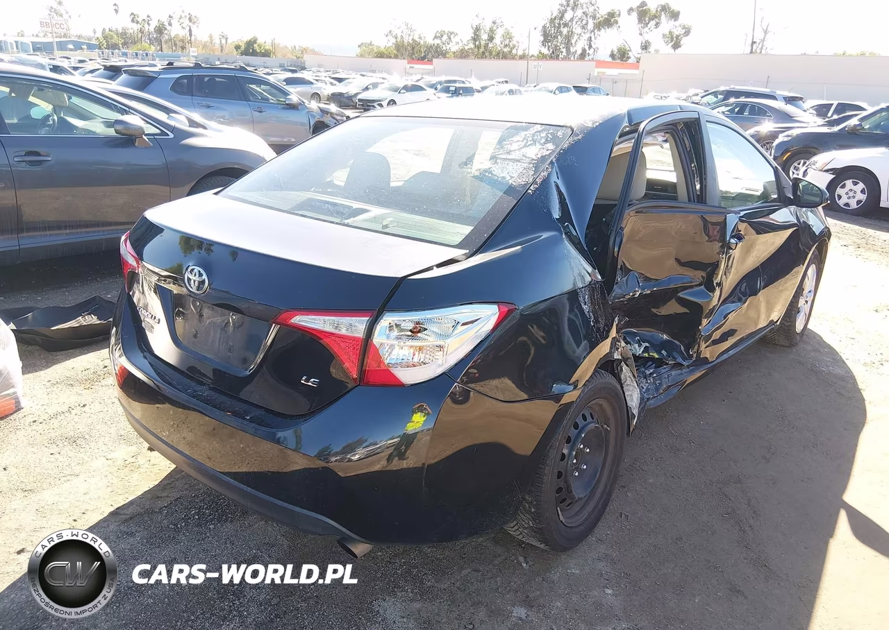 2015 Toyota Corolla Le VIN:2T1BURHE8FC441312 - 4