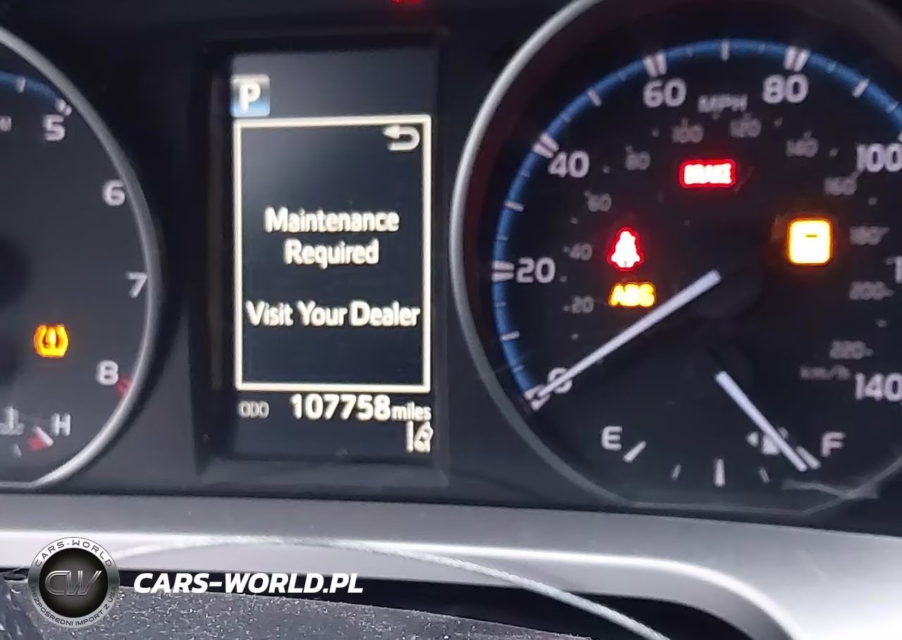 2018 Toyota Rav4 Le VIN:JTMZFREVXJJ193008 - 16