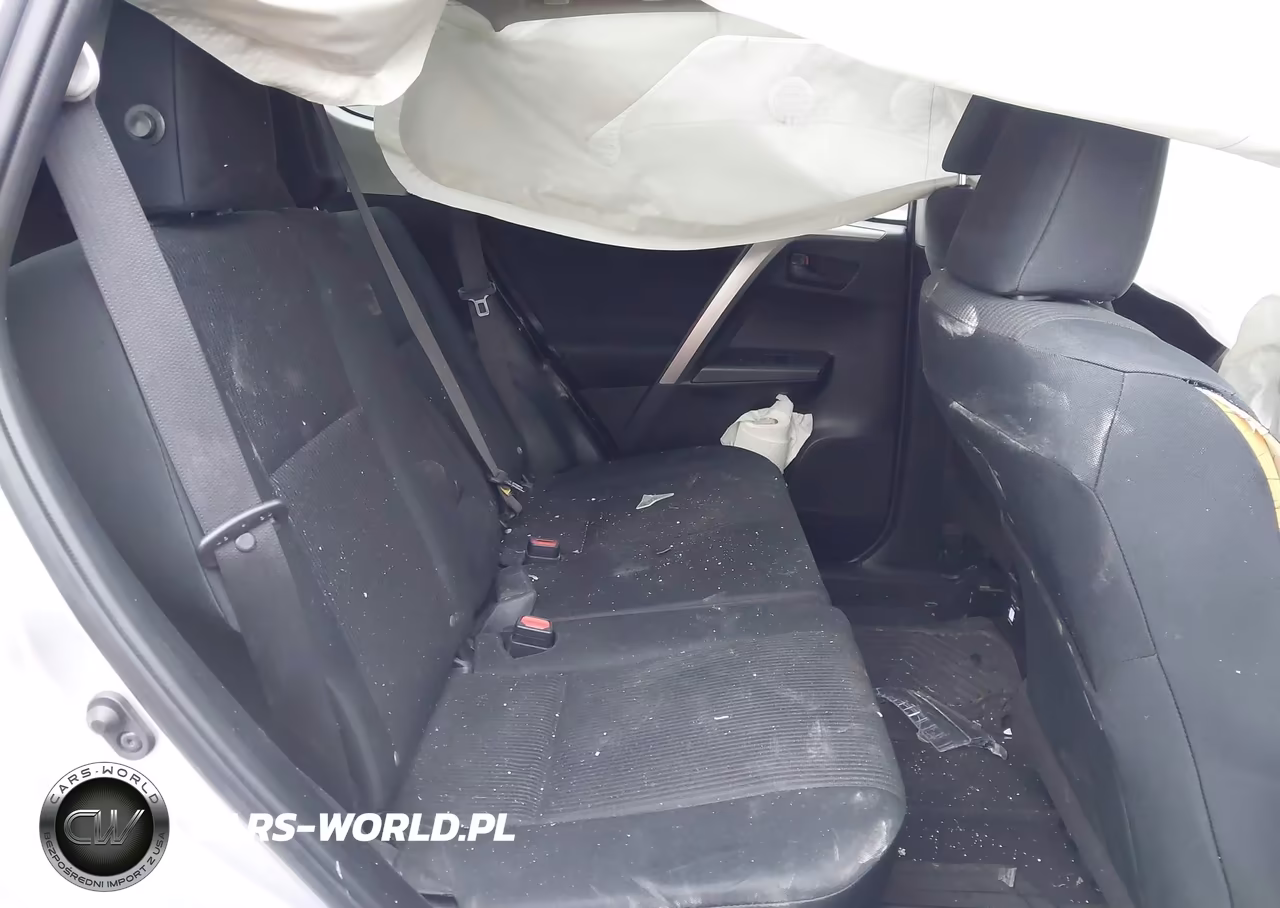2018 Toyota Rav4 Le VIN:JTMZFREVXJJ193008 - 8
