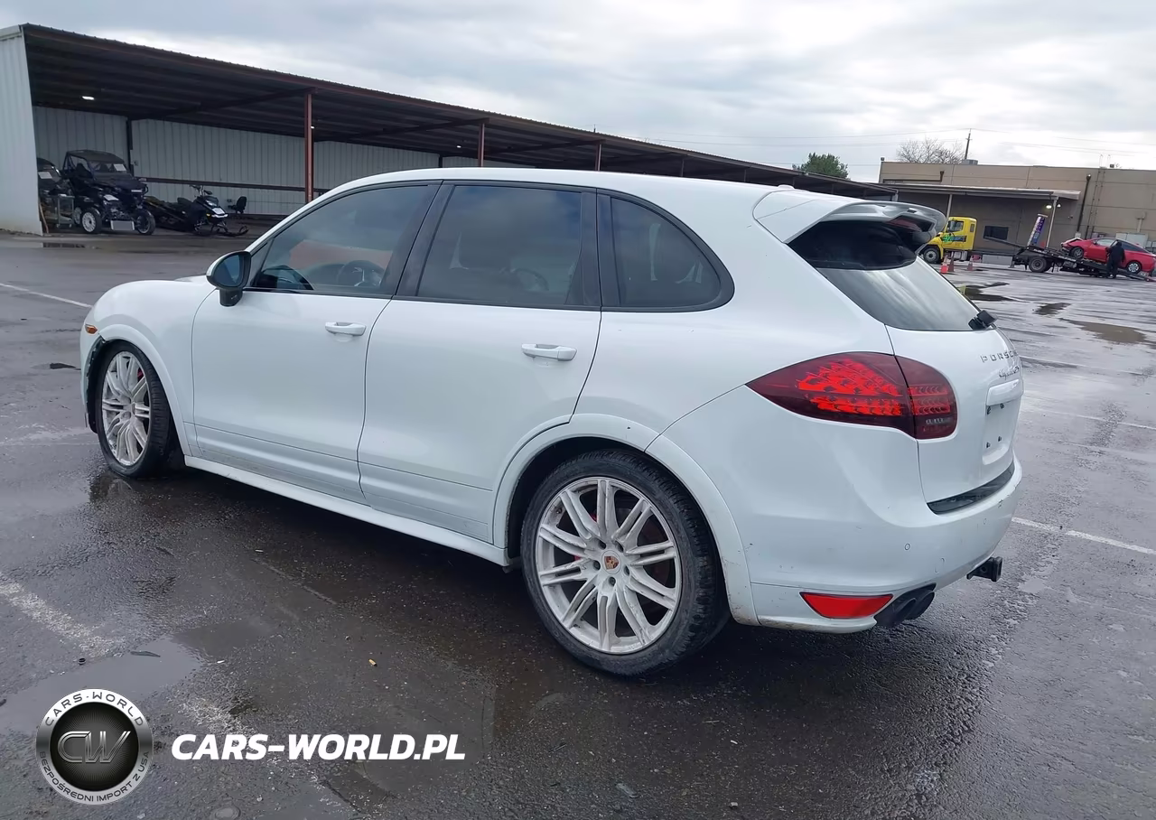 2014 Porsche Cayenne Gts VIN:WP1AD2A20ELA73362 - 3