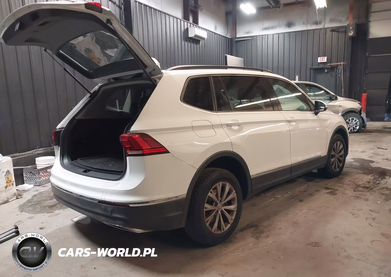 2018 Volkswagen Tiguan 2.0T Se-2.0T Sel VIN:3VV2B7AX7JM073941 - 4