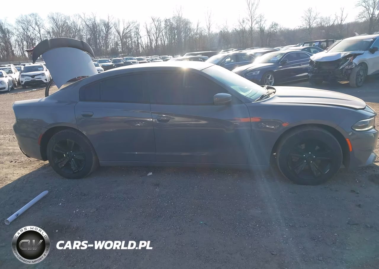 2018 Dodge Charger Sxt Plus Rwd VIN:2C3CDXHG3JH179390 - 13