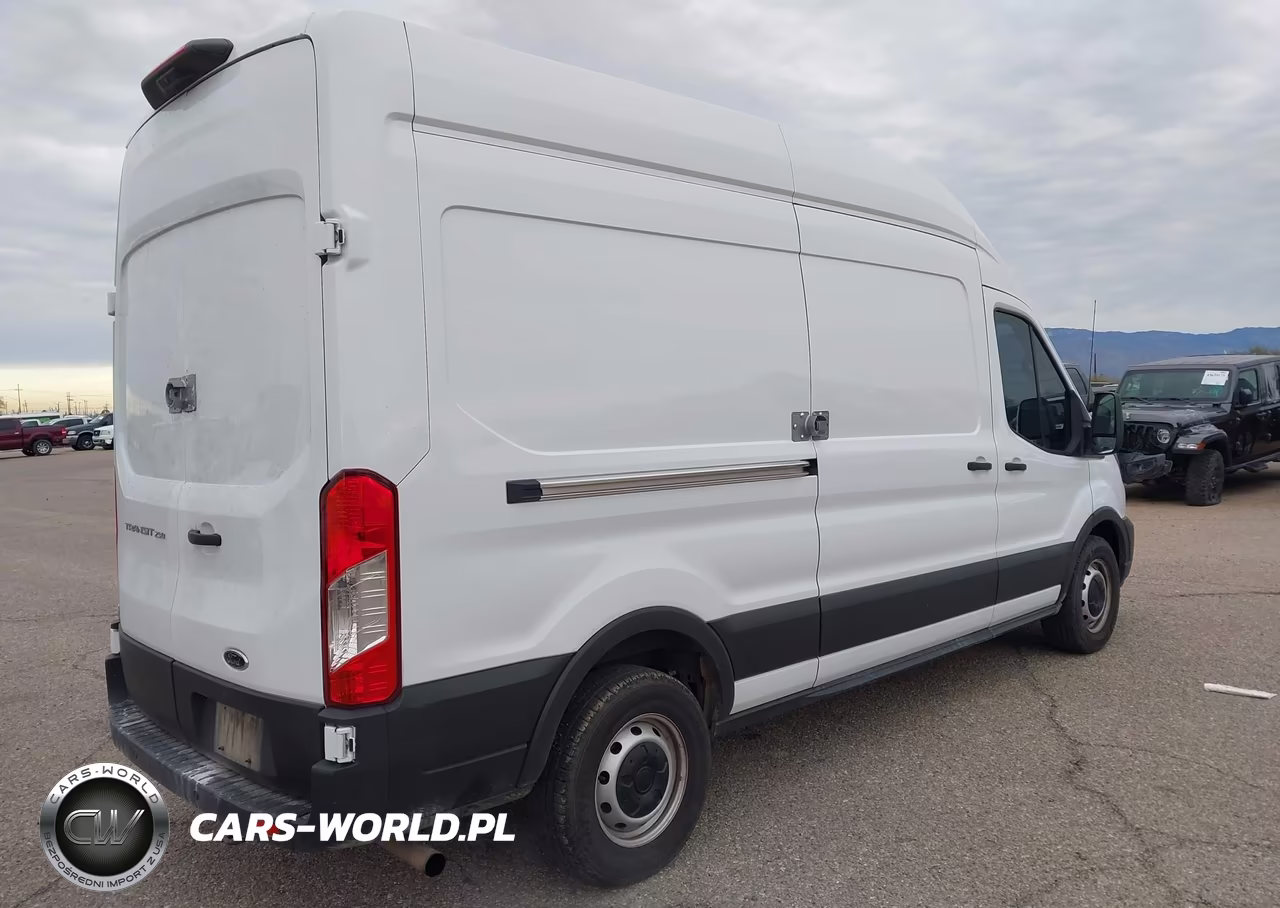 2023 Ford Transit-250 VIN:1FTBR1X80PKA31151 - 4