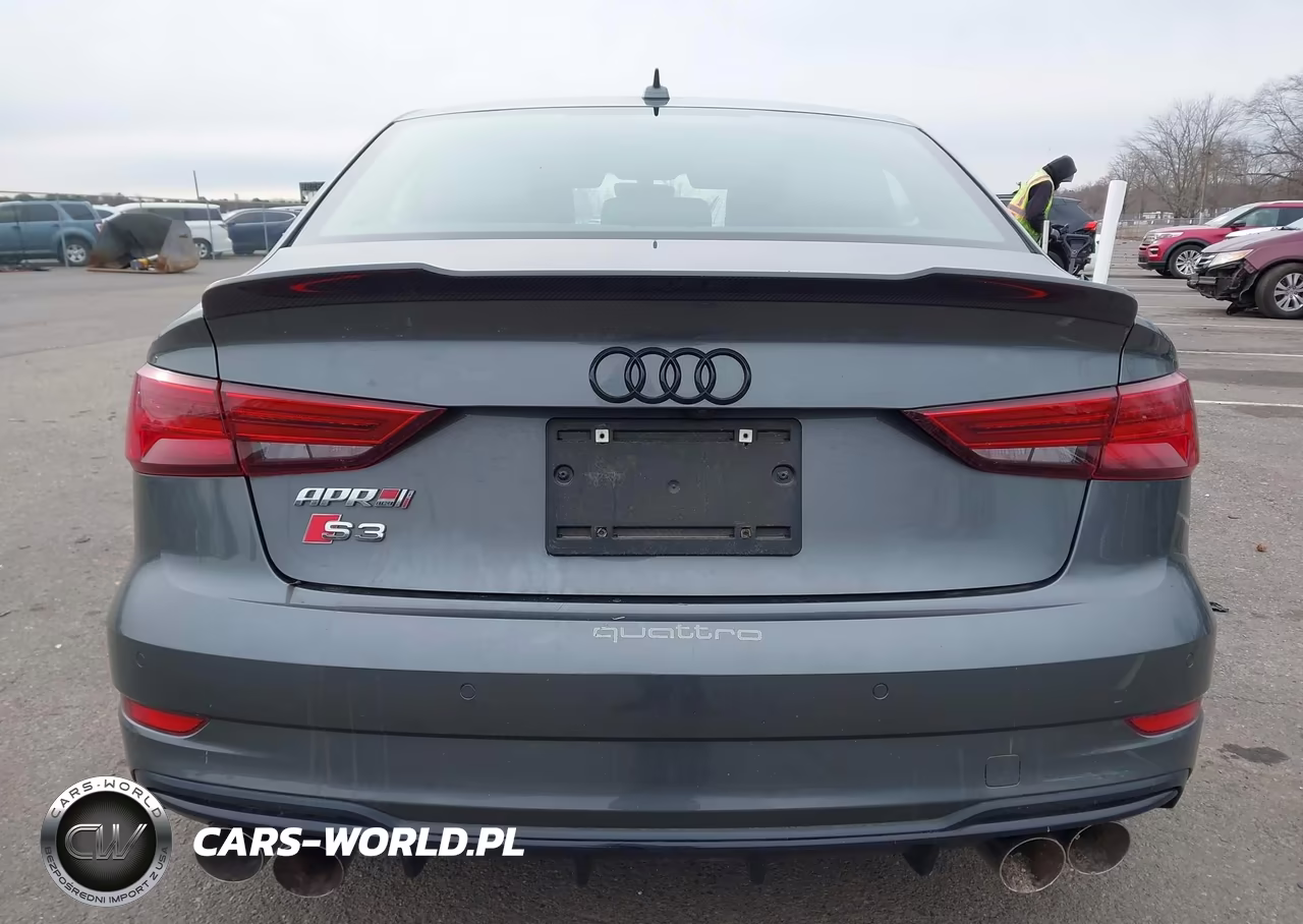 2018 Audi S3 2.0T Premium Plus-2.0T Tech Premium Plus VIN:WAUB1GFF8J1083258 - 16