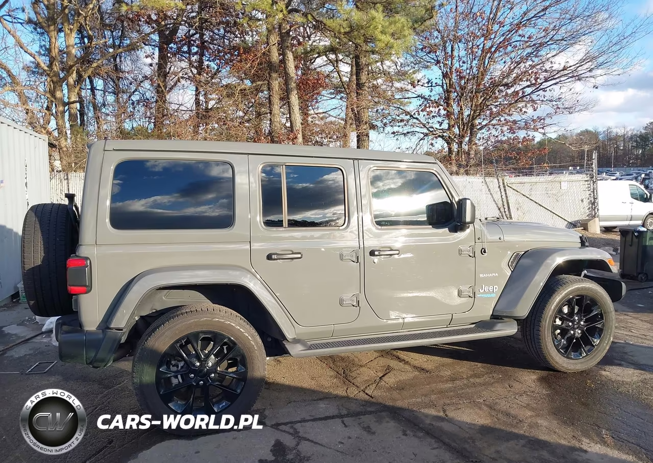 2021 Jeep Wrangler 4Xe Unlimited Sahara 4X4 VIN:1C4JJXP64MW698538 - 13