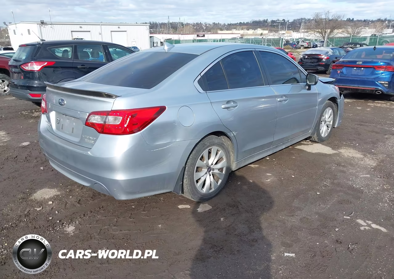 2016 Subaru Legacy 2.5I Premium VIN:4S3BNAC60G3031774 - 4