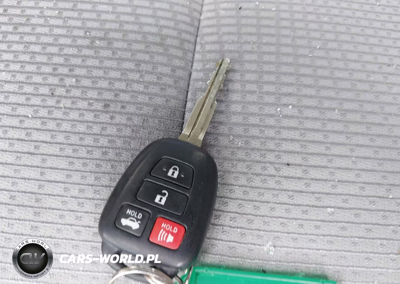 2016 Toyota Camry Se VIN:4T1BF1FK1GU228495 - 11
