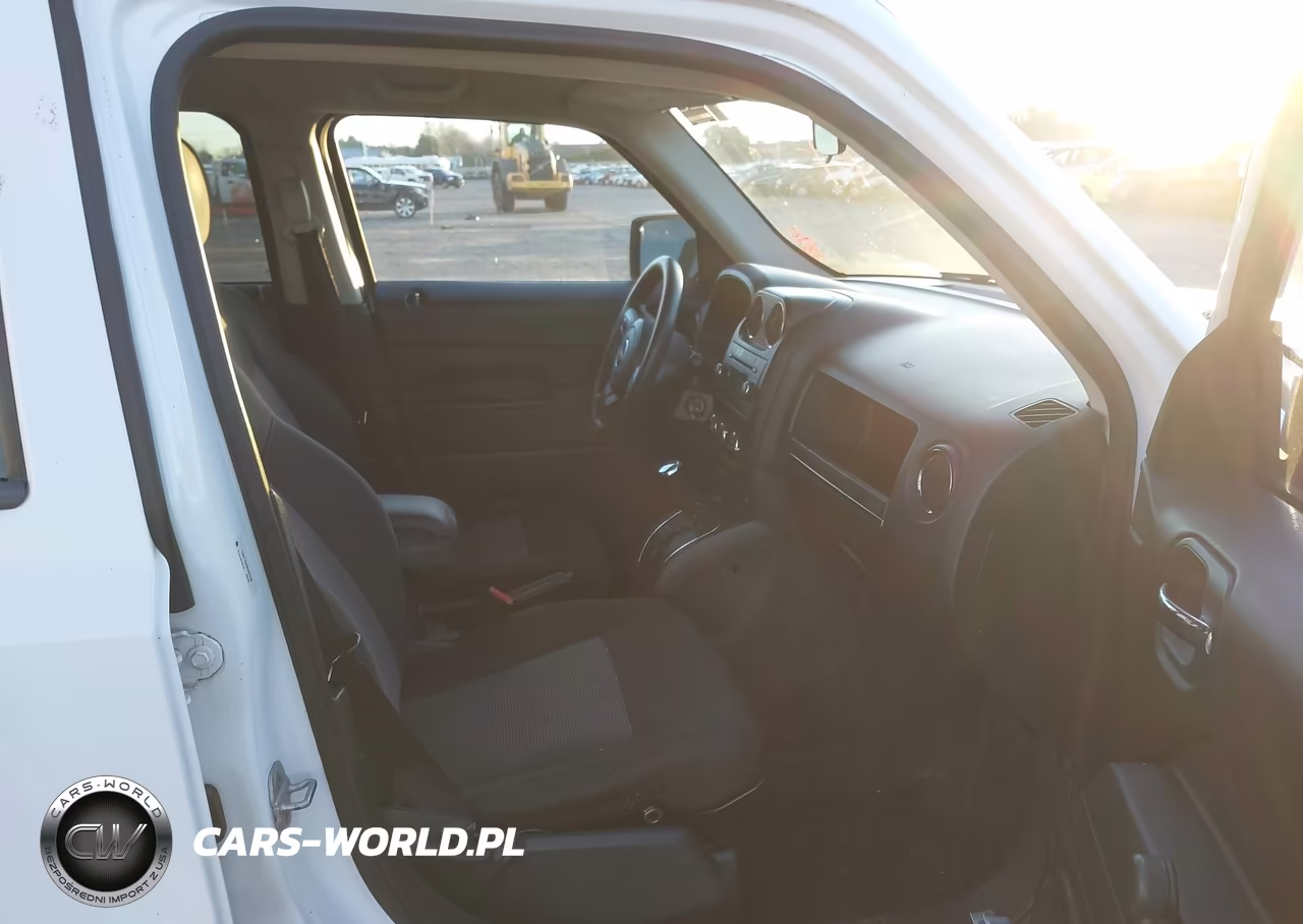 2011 Jeep Patriot Sport VIN:1J4NT1GA5BD287035 - 5
