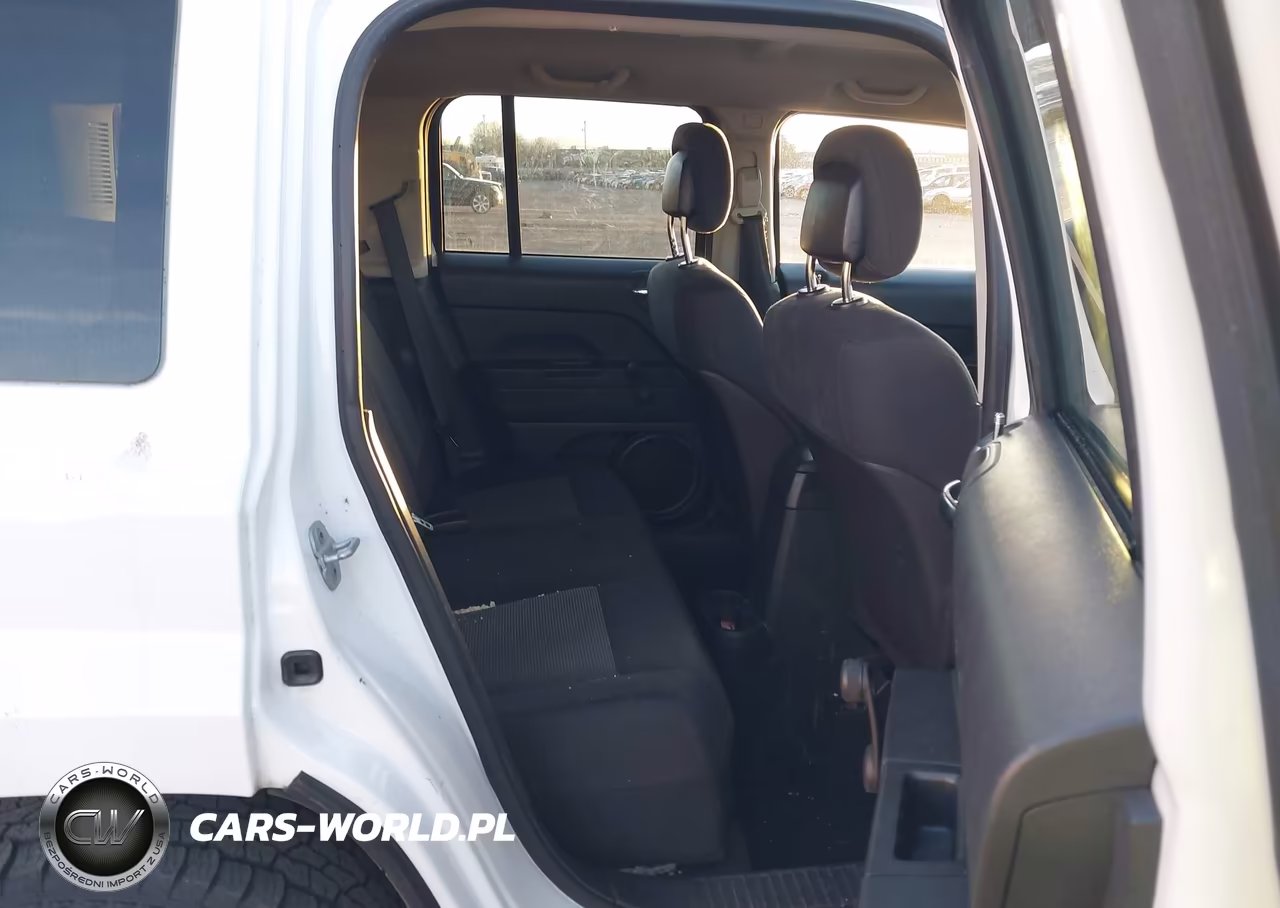2011 Jeep Patriot Sport VIN:1J4NT1GA5BD287035 - 8
