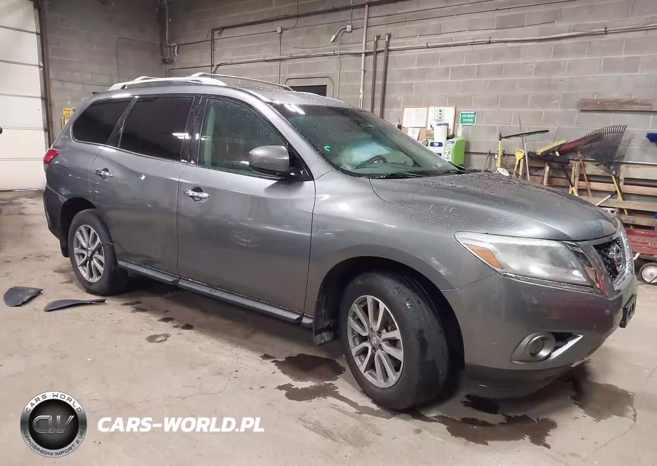 2016 Nissan Pathfinder S