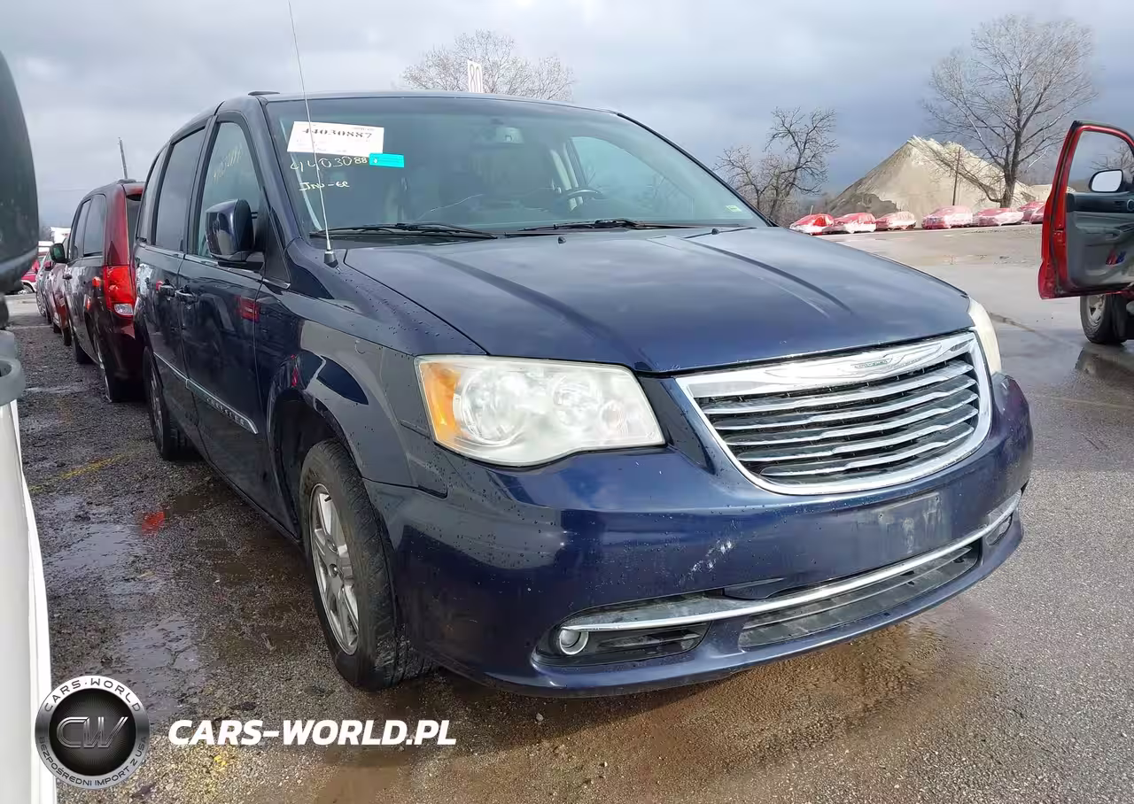2012 Chrysler Town & Country Touring