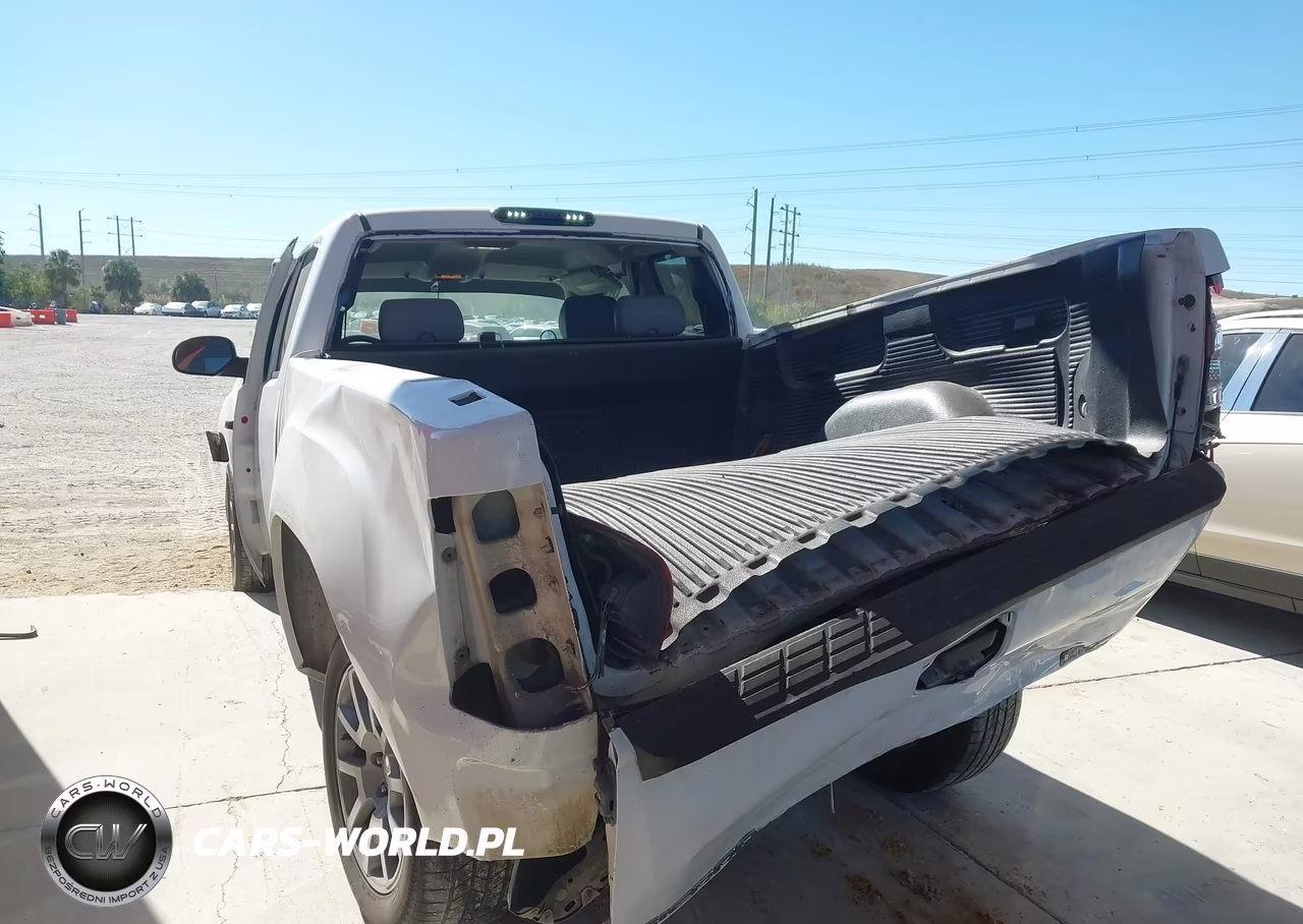 2008 GMC Sierra 1500 Work Truck VIN:1GTEC19CX8Z280548 - 14