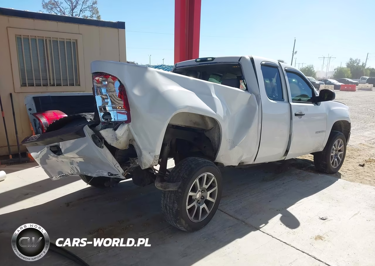 2008 GMC Sierra 1500 Work Truck VIN:1GTEC19CX8Z280548 - 4