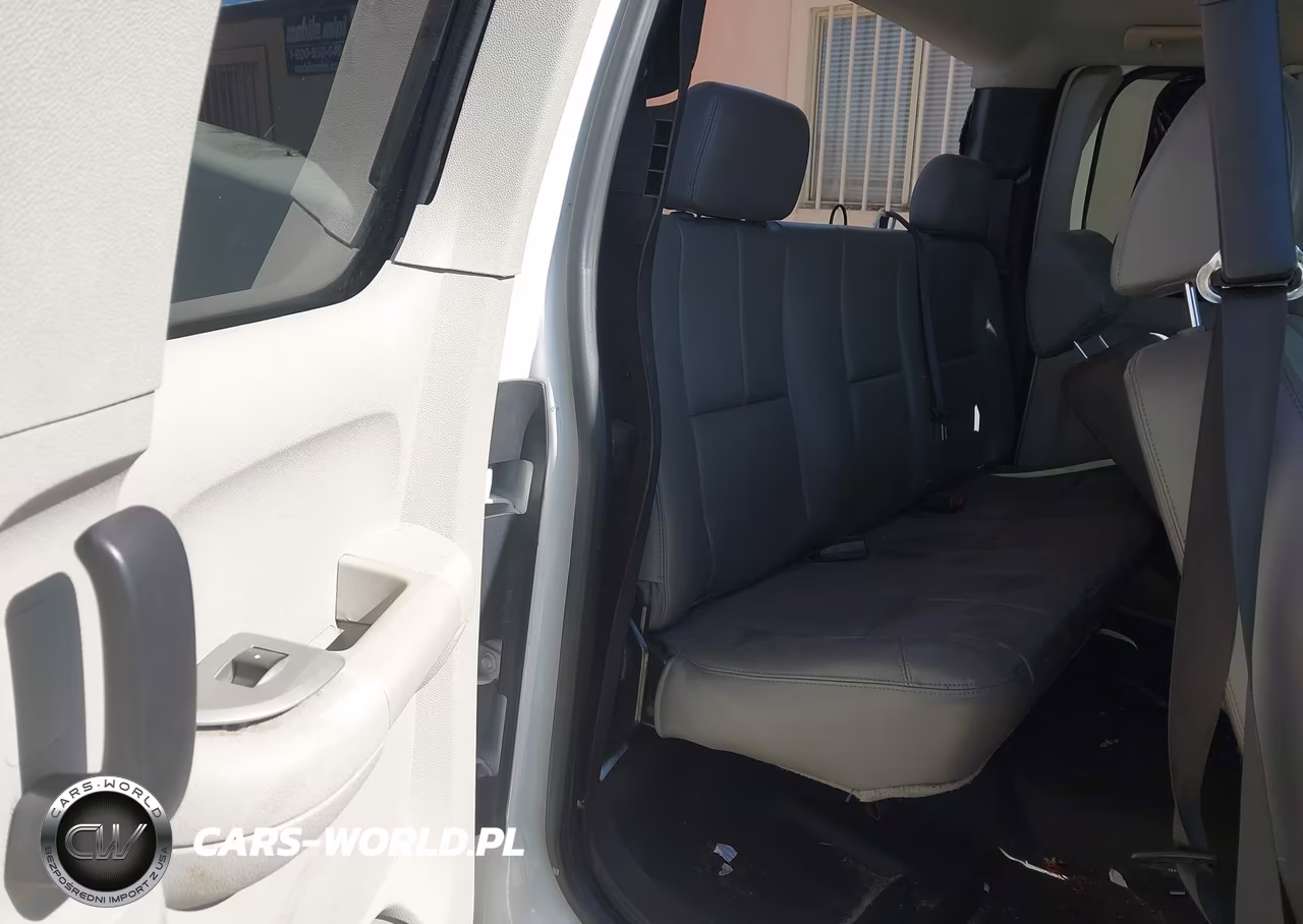 2008 GMC Sierra 1500 Work Truck VIN:1GTEC19CX8Z280548 - 8