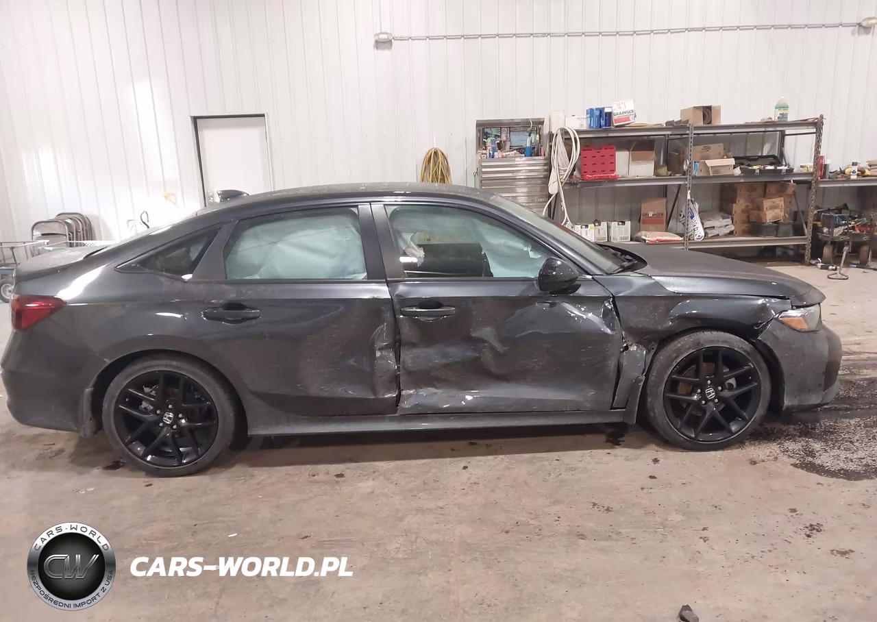 2025 Honda Civic Sport VIN:2HGFE2F50SH541690 - 13