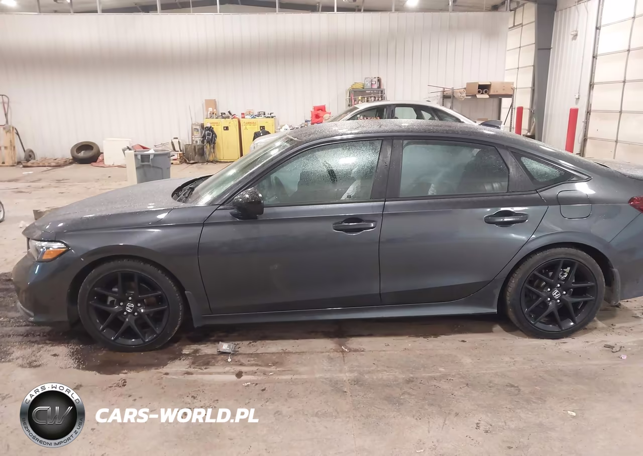 2025 Honda Civic Sport VIN:2HGFE2F50SH541690 - 14
