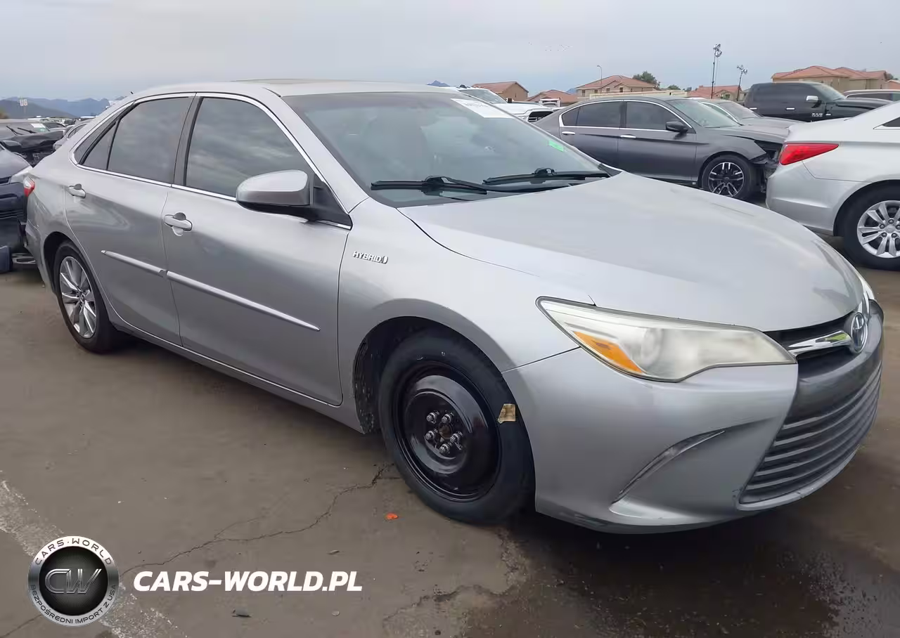 2015 Toyota Camry Hybrid Xle