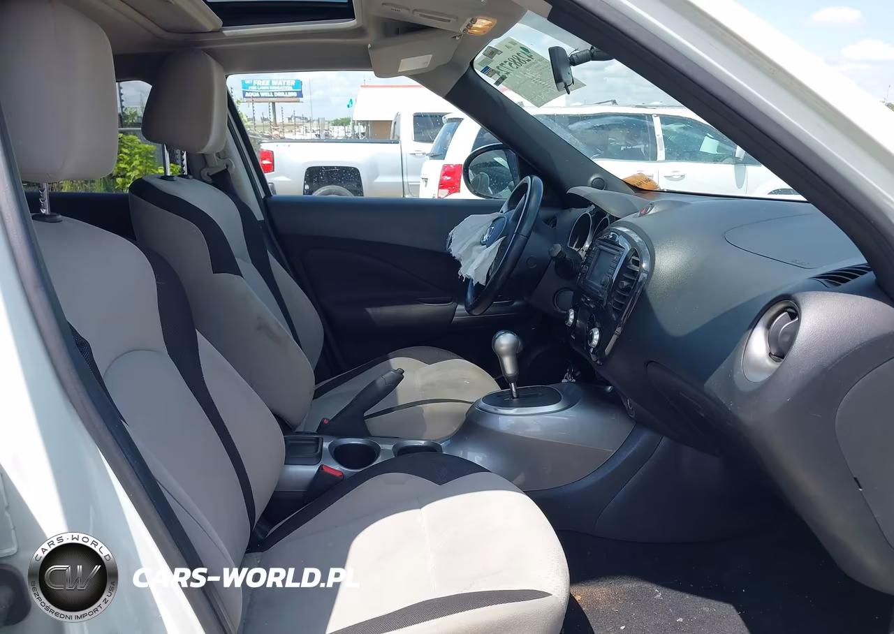 2012 Nissan Juke Sv VIN:JN8AF5MV0CT116912 - 5