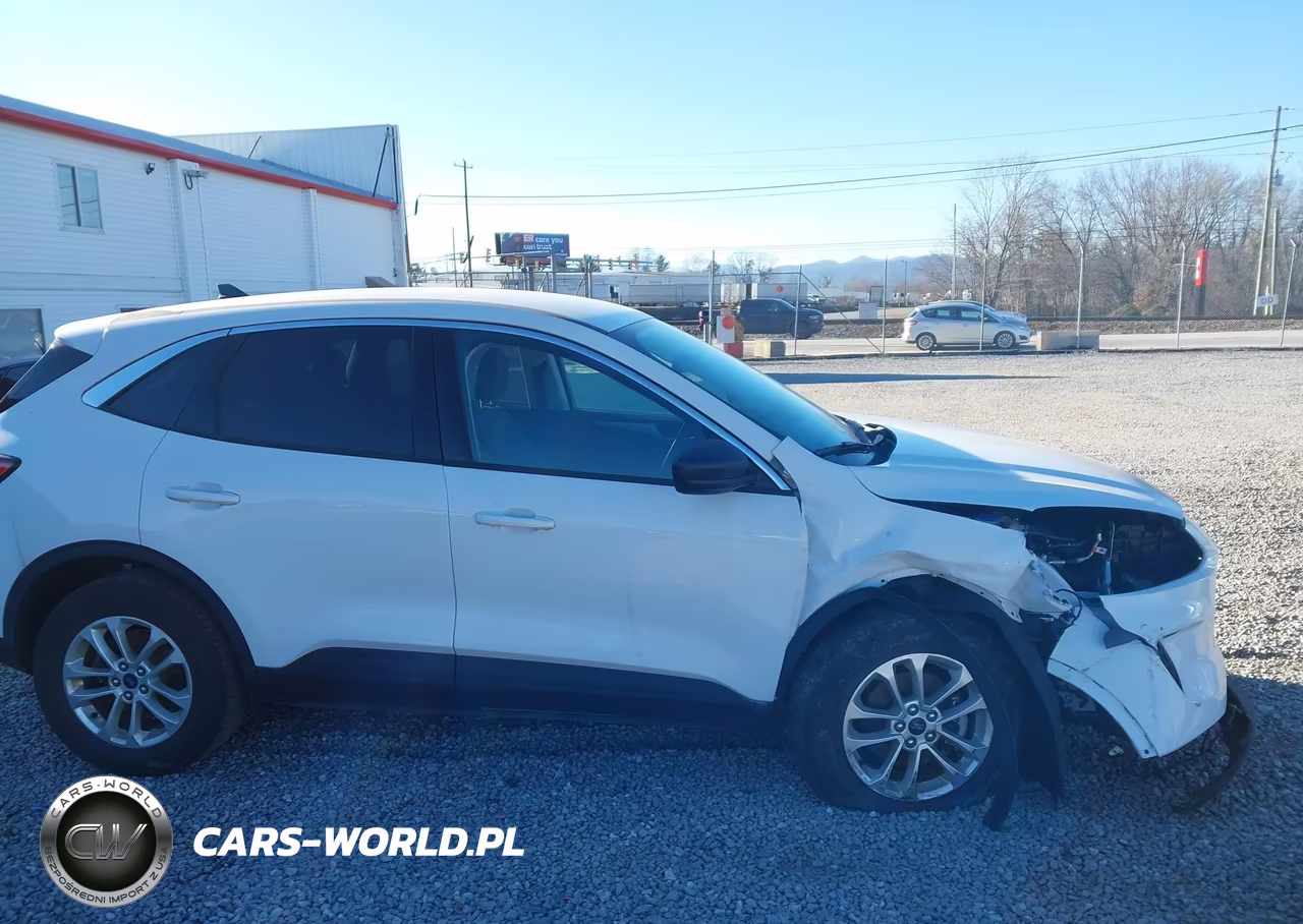 2022 Ford Escape Se VIN:1FMCU9G6XNUB16592 - 14