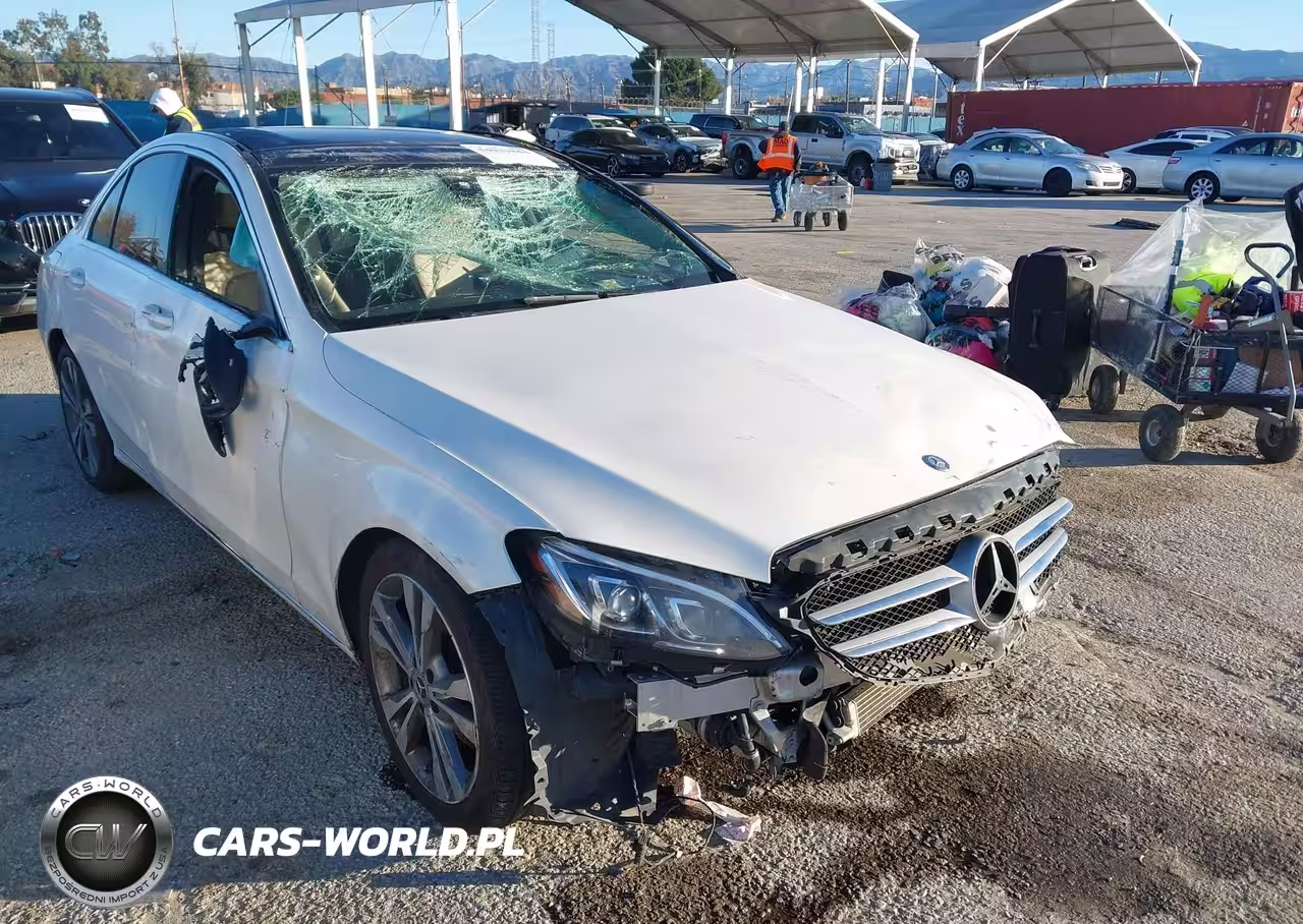 2015 Mercedes-Benz C 300 4Matic