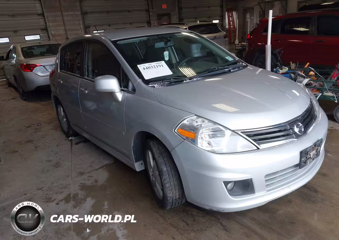2012 Nissan Versa 1.8 Sl