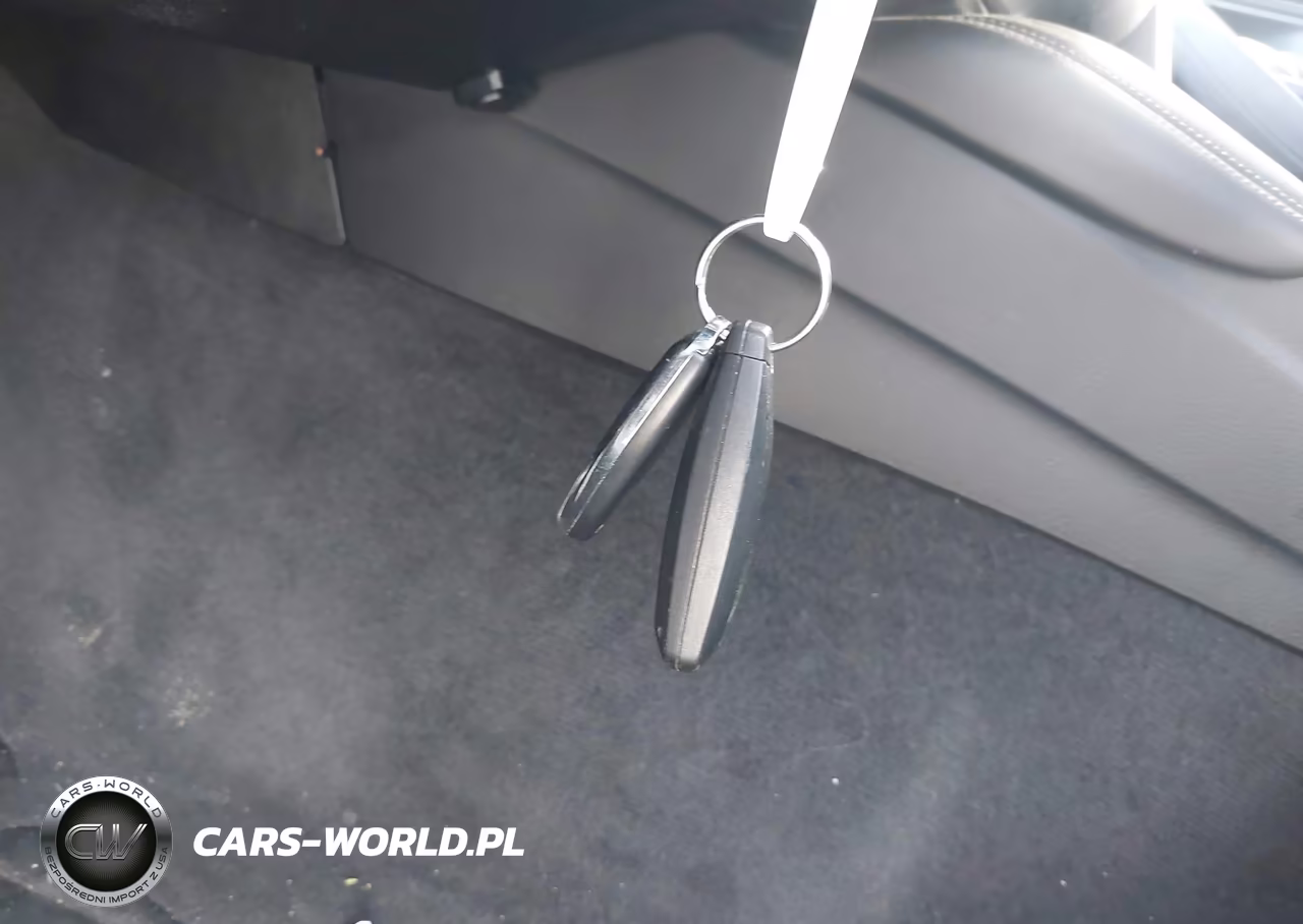 2016 BMW M3 VIN:WBS8M9C54G5D31739 - 11