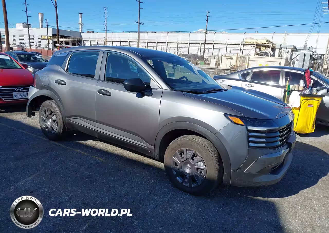 2025 Nissan Kicks S Fwd