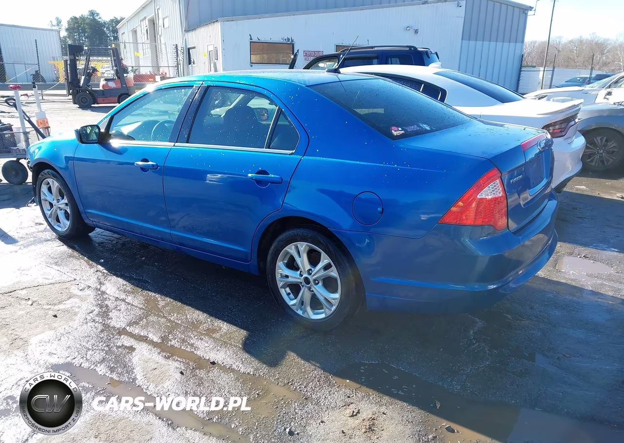 FORD FUSION VIN:3FAHP0HA9CR351141 - 3