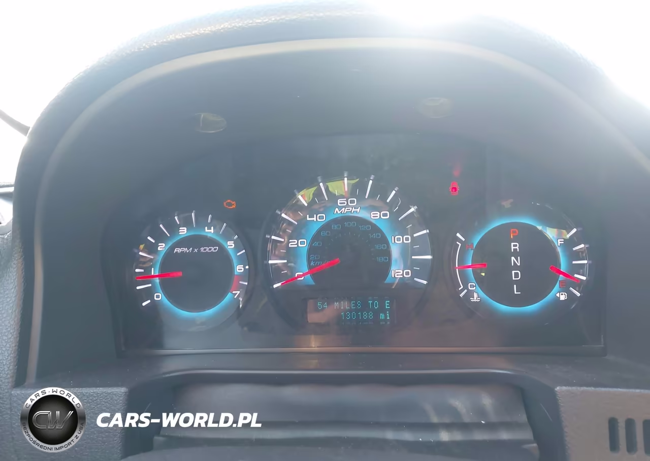 FORD FUSION VIN:3FAHP0HA9CR351141 - 7