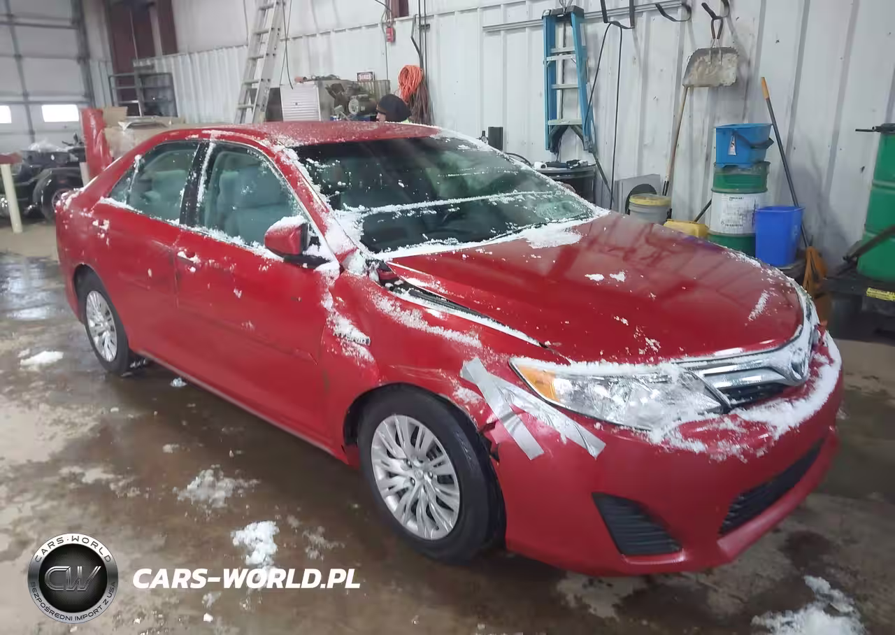 2013 Toyota Camry Hybrid Le