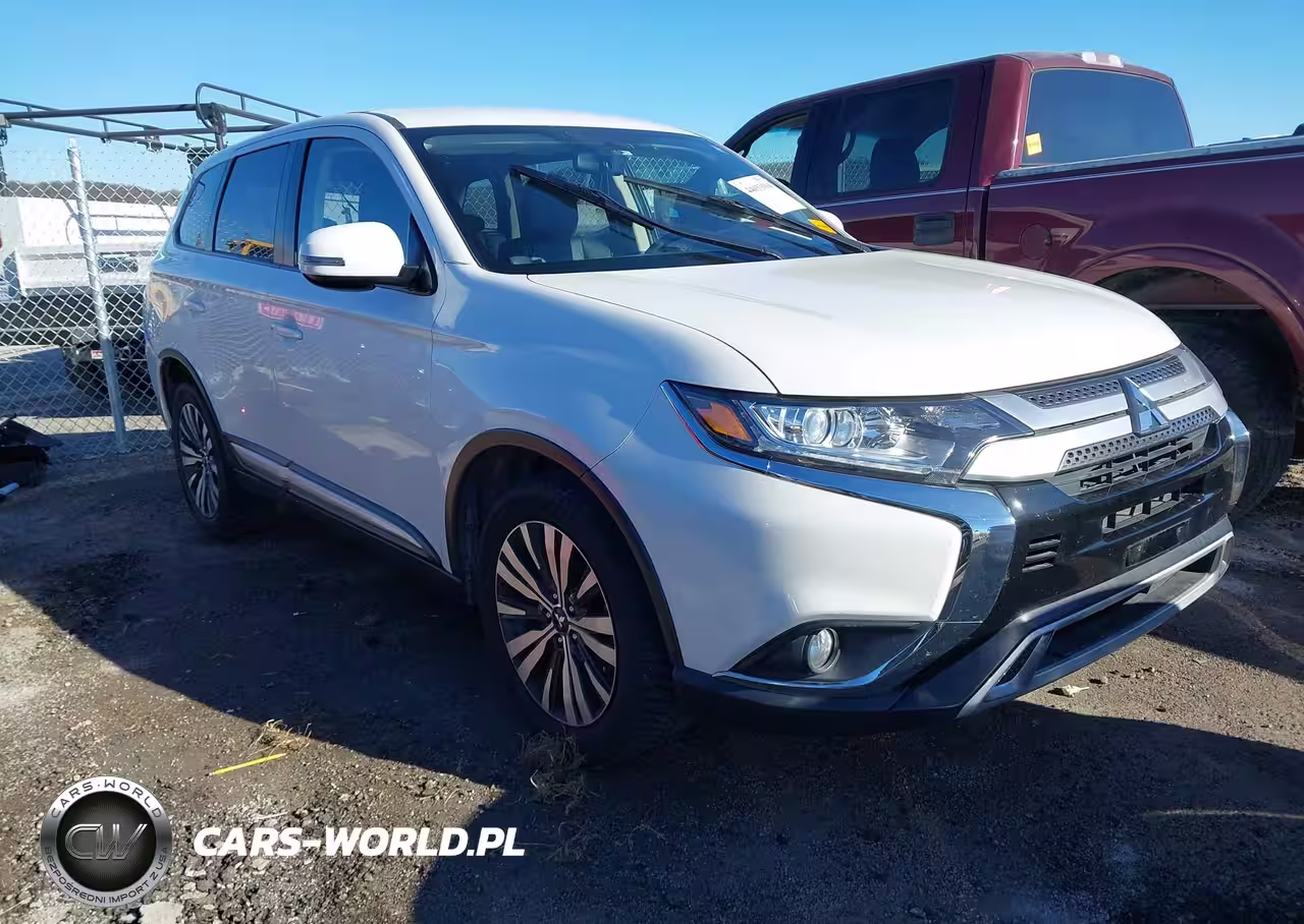 2019 Mitsubishi Outlander Se