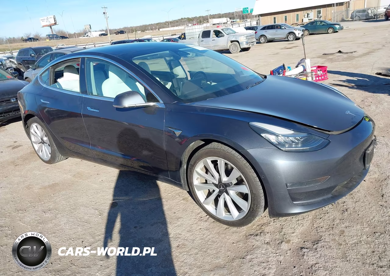 2019 Tesla Model 3 Long Range-Mid Range-Standard Range-Standard Range Plus – zdjęcie 1 z 19