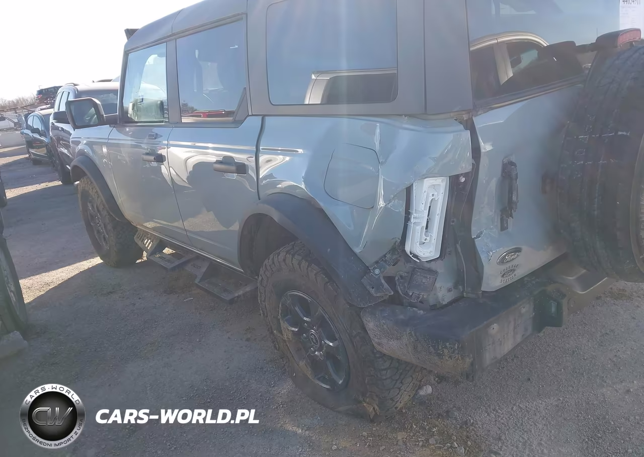 2023 Ford Bronco Big Bend VIN:1FMDE5BH6PLB84786 - 3