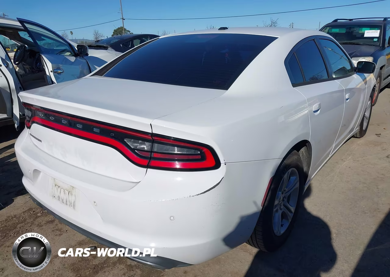 2015 Dodge Charger Se VIN:2C3CDXBG5FH753150 - 4