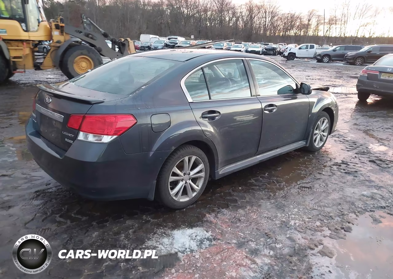 2013 Subaru Legacy 2.5I Premium VIN:4S3BMBC6XD3021449 - 4