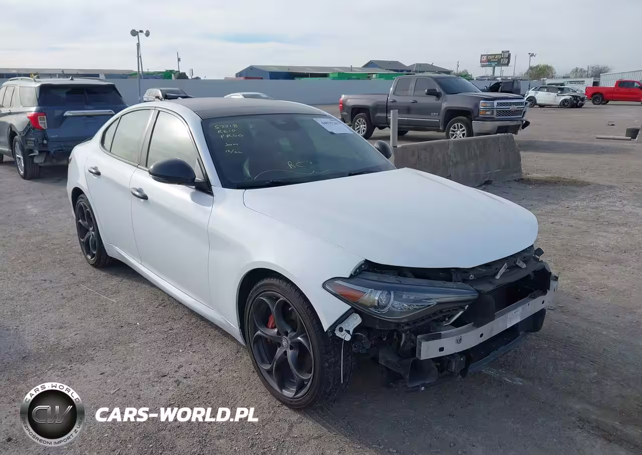 2019 Alfa Romeo Giulia Ti Sport Awd