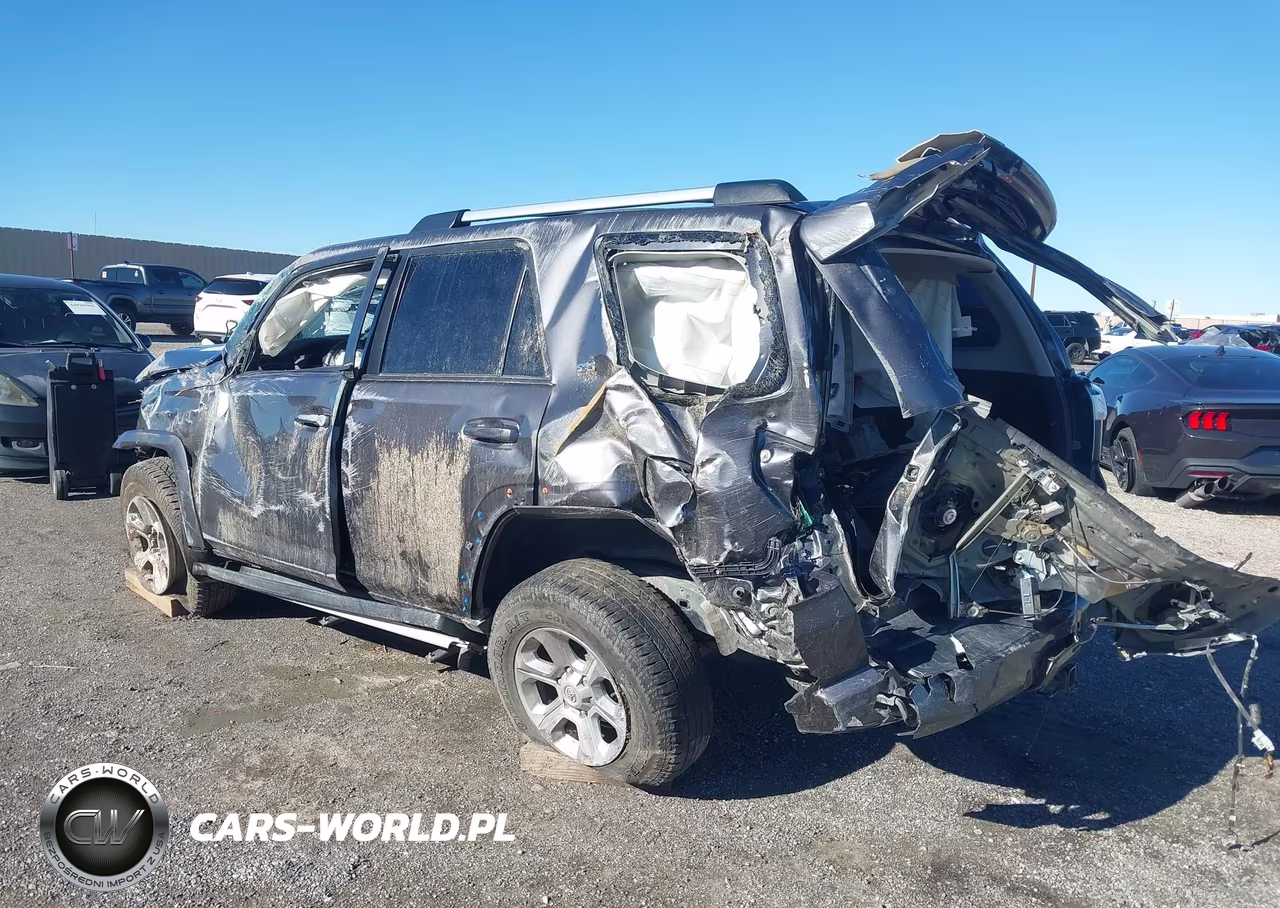 2020 Toyota 4Runner Sr5 Premium VIN:JTEBU5JR3L5750146 - 3