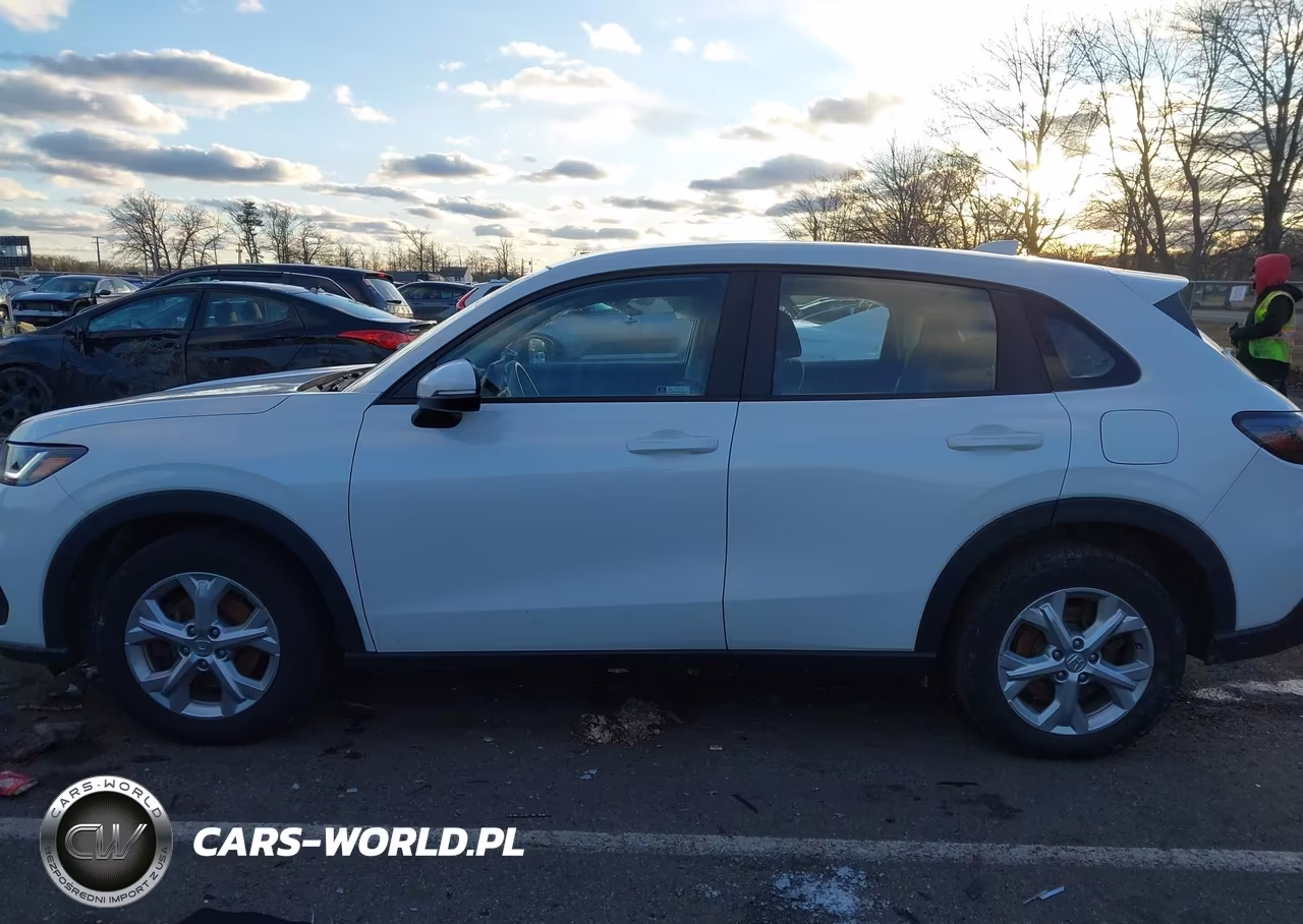 2024 Honda Hr-V Awd Lx VIN:3CZRZ2H31RM706258 - 14