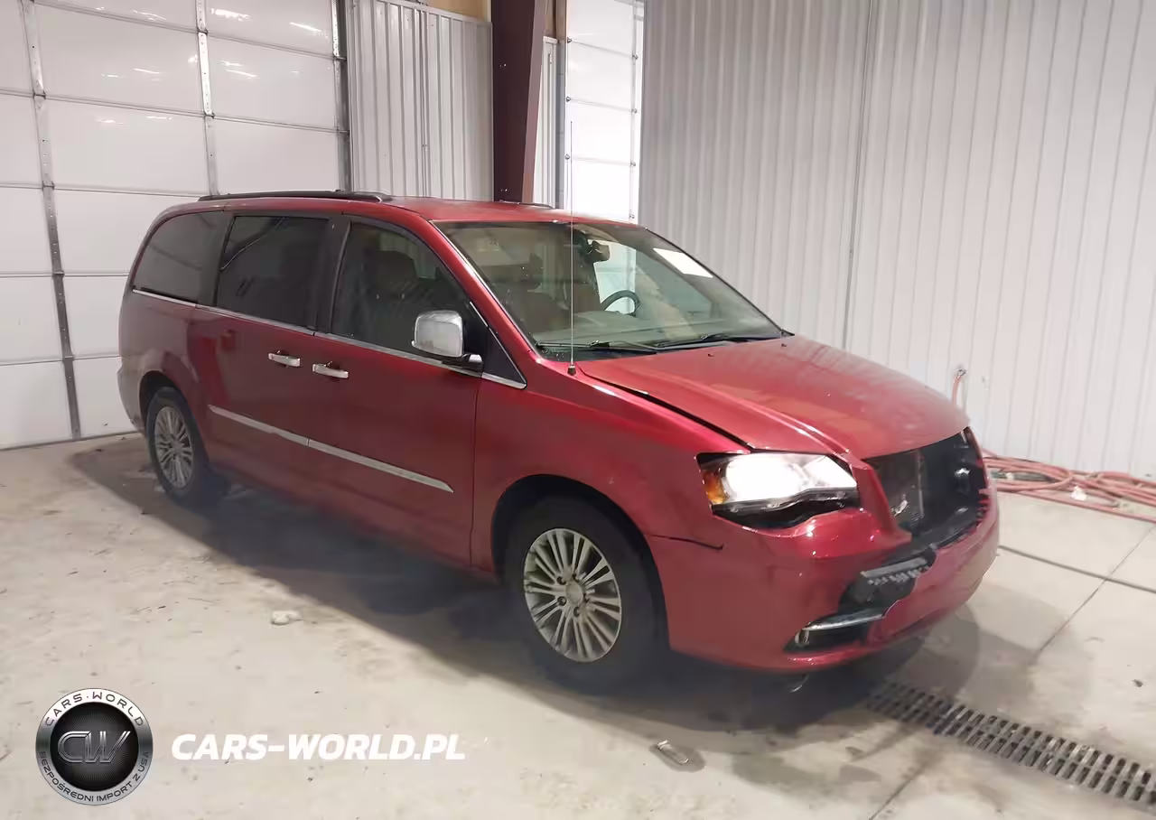 2014 Chrysler Town & Country Touring-L