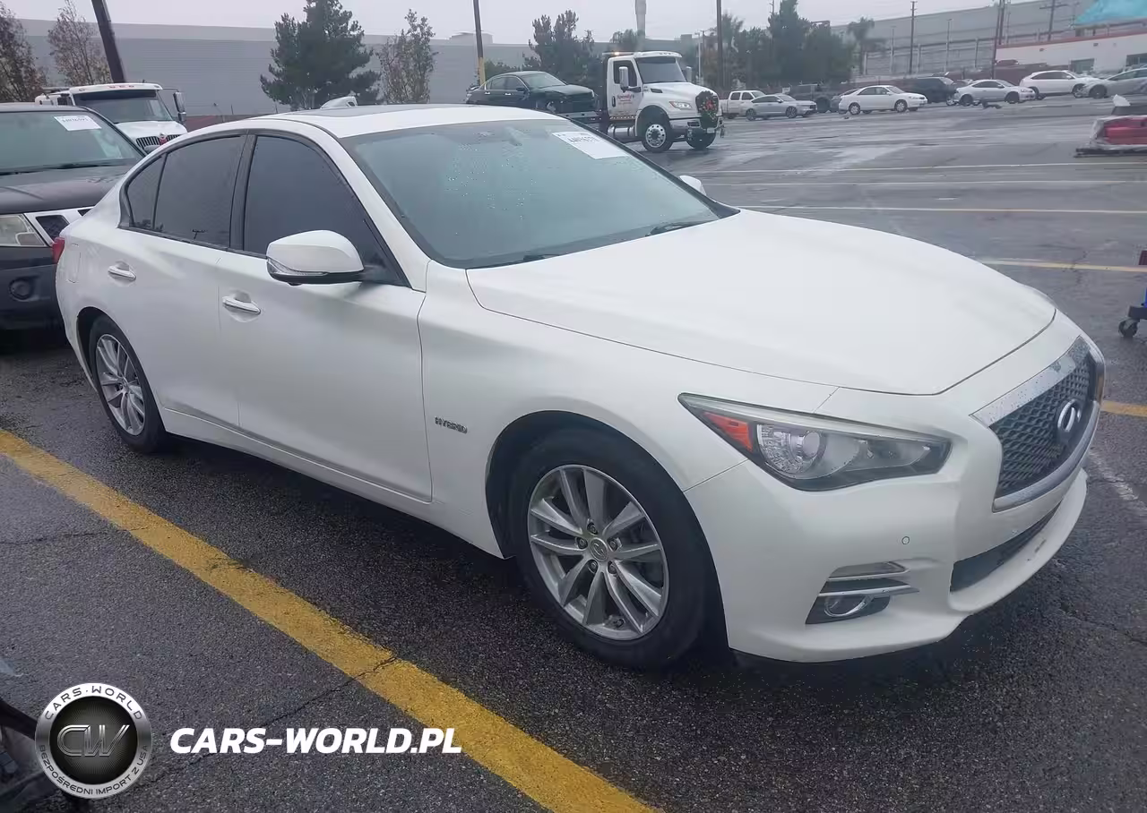 2015 Infiniti Q50 Hybrid Premium