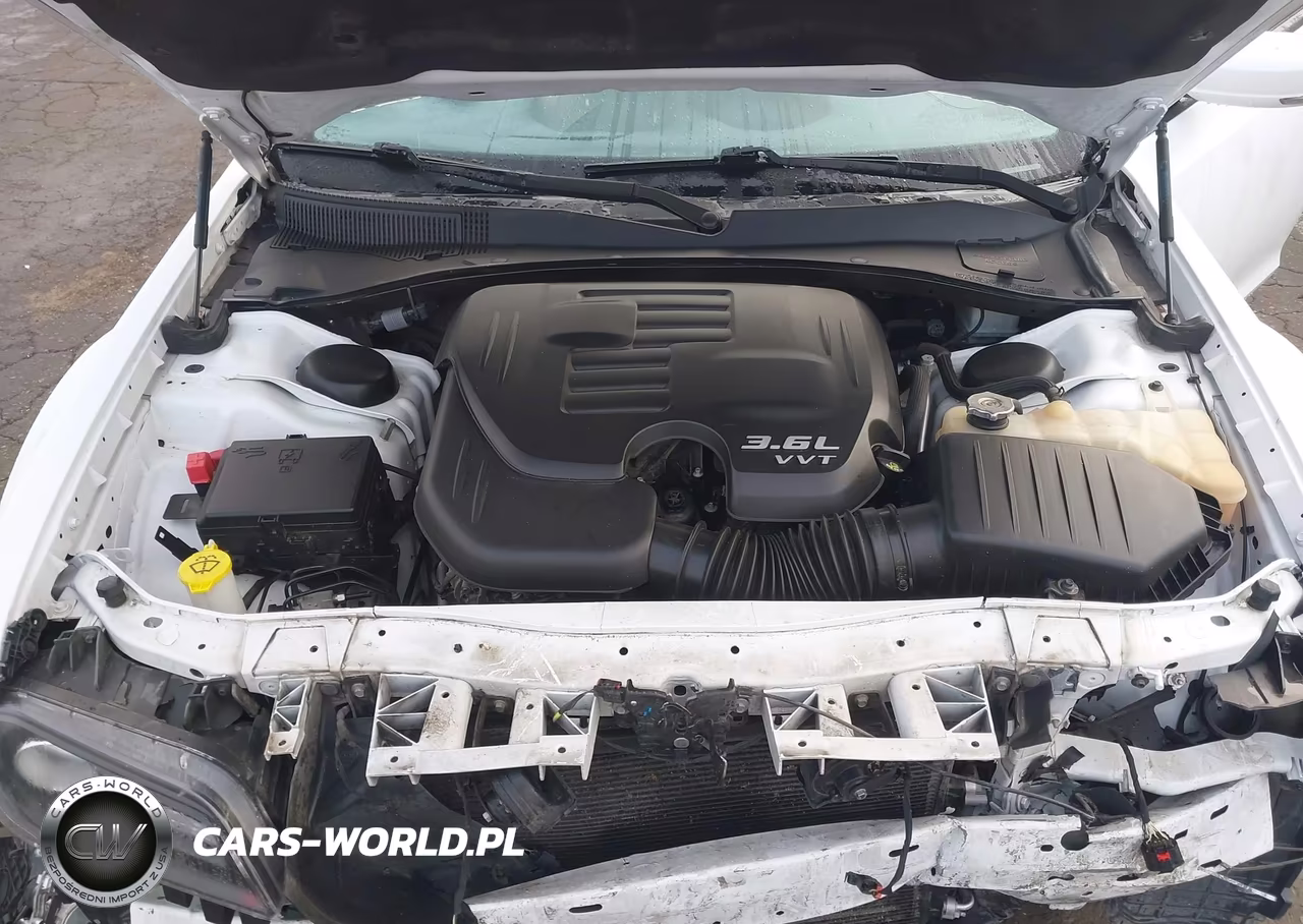 2022 Chrysler 300 S VIN:2C3CCABG1NH184456 - 10